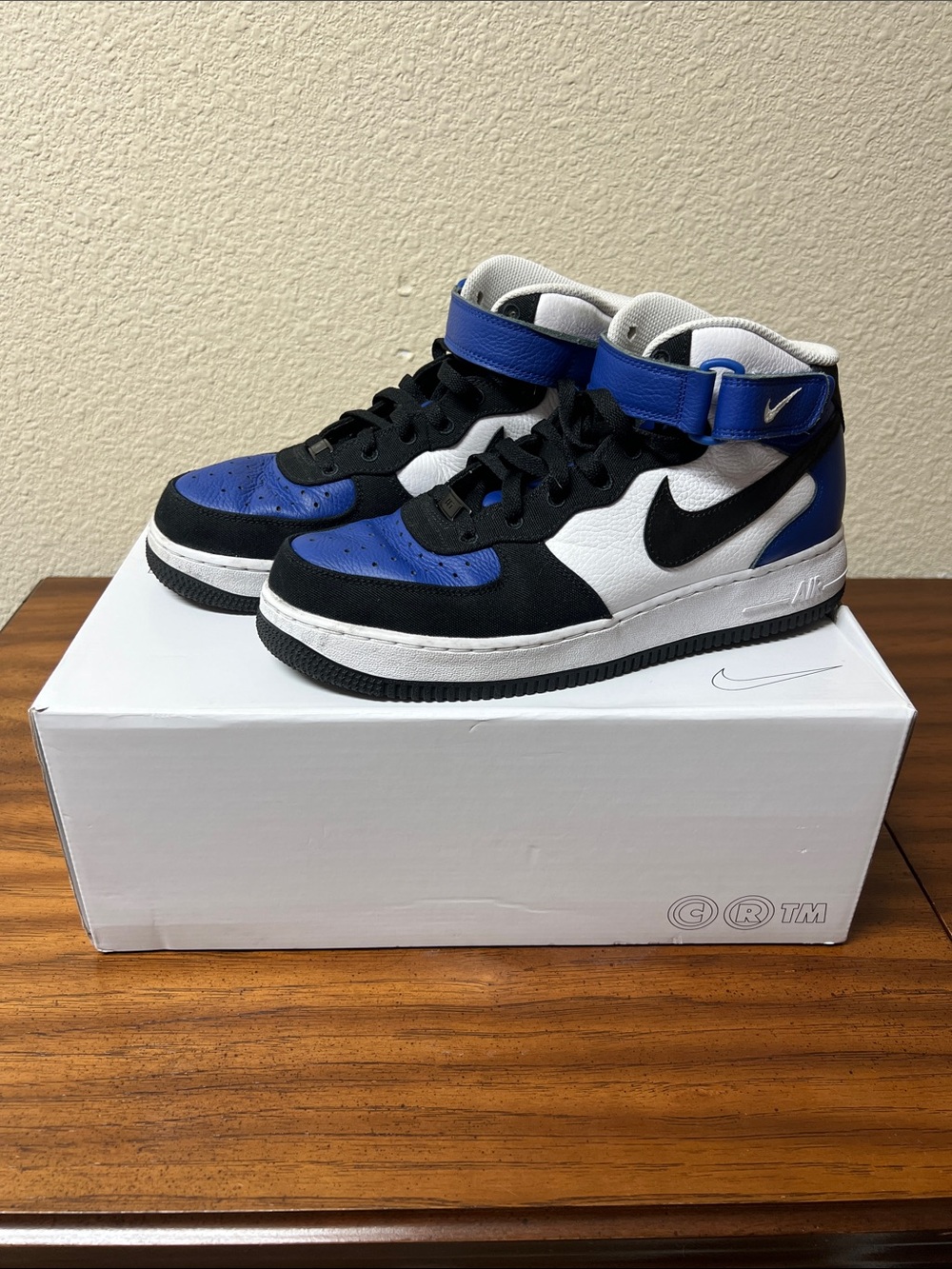 Nike Black White Blue High-Top Strap Sneakers